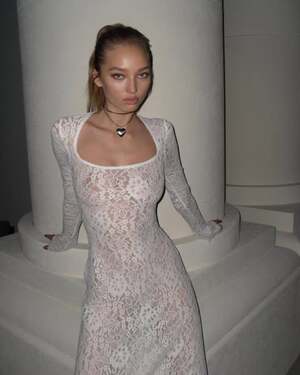 Milena Ioanna nude 9