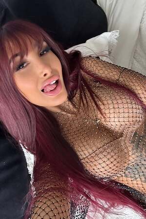 Mimi Malibu nude 5