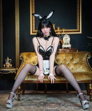 Min Han Na nude 9