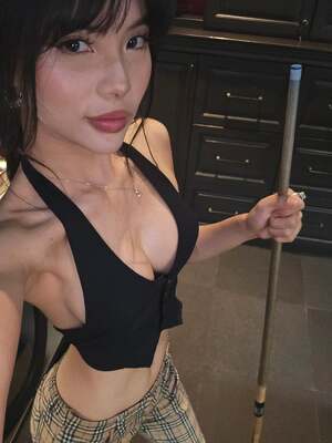 Mina Ash nude 7