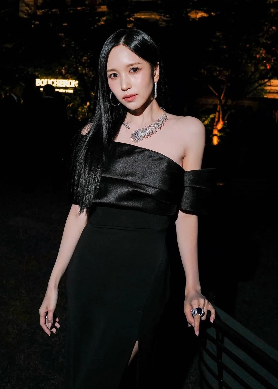 Mina Myoi nude 3