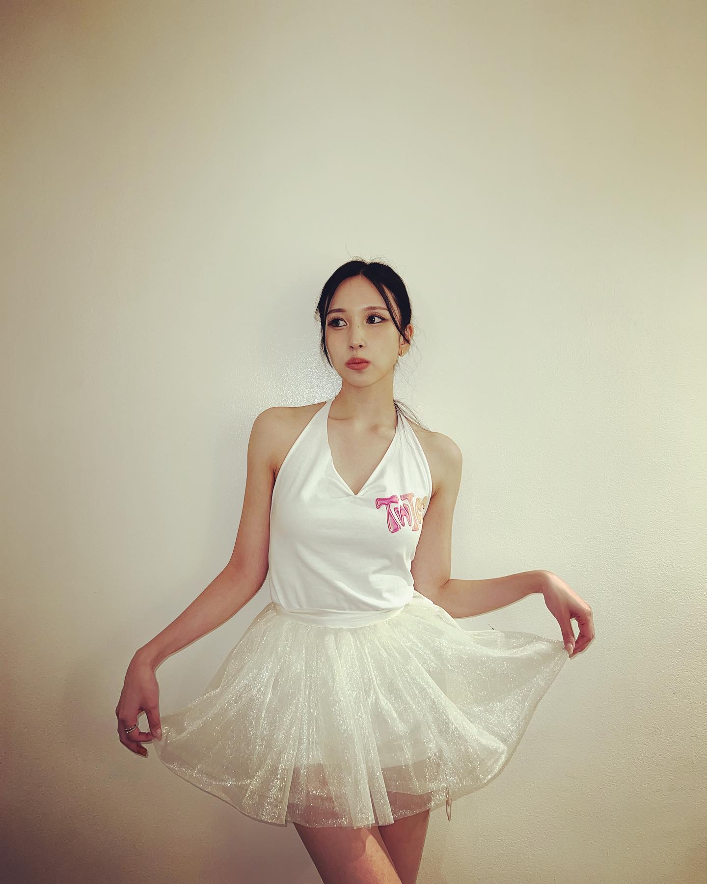 Mina Myoi nude 4