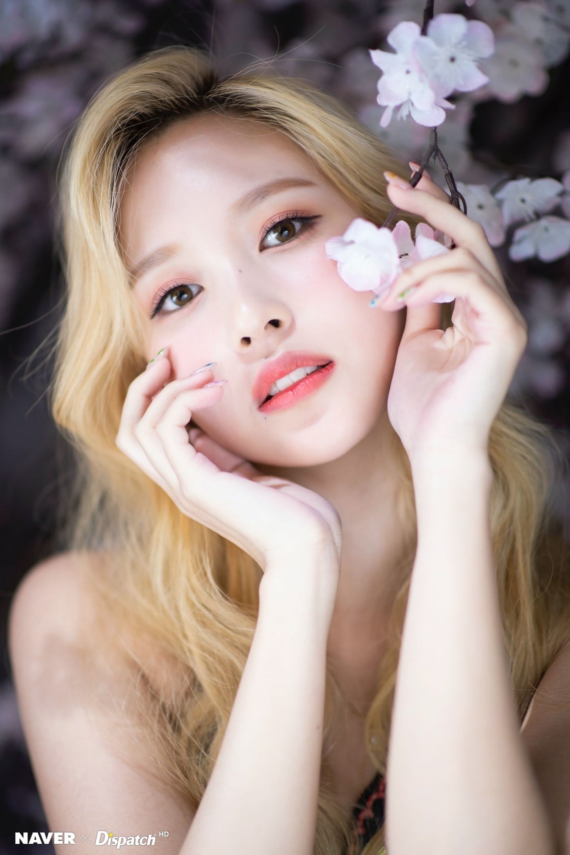 Mina Myoui nude 8