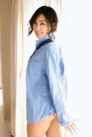 Minako Komukai nude 2