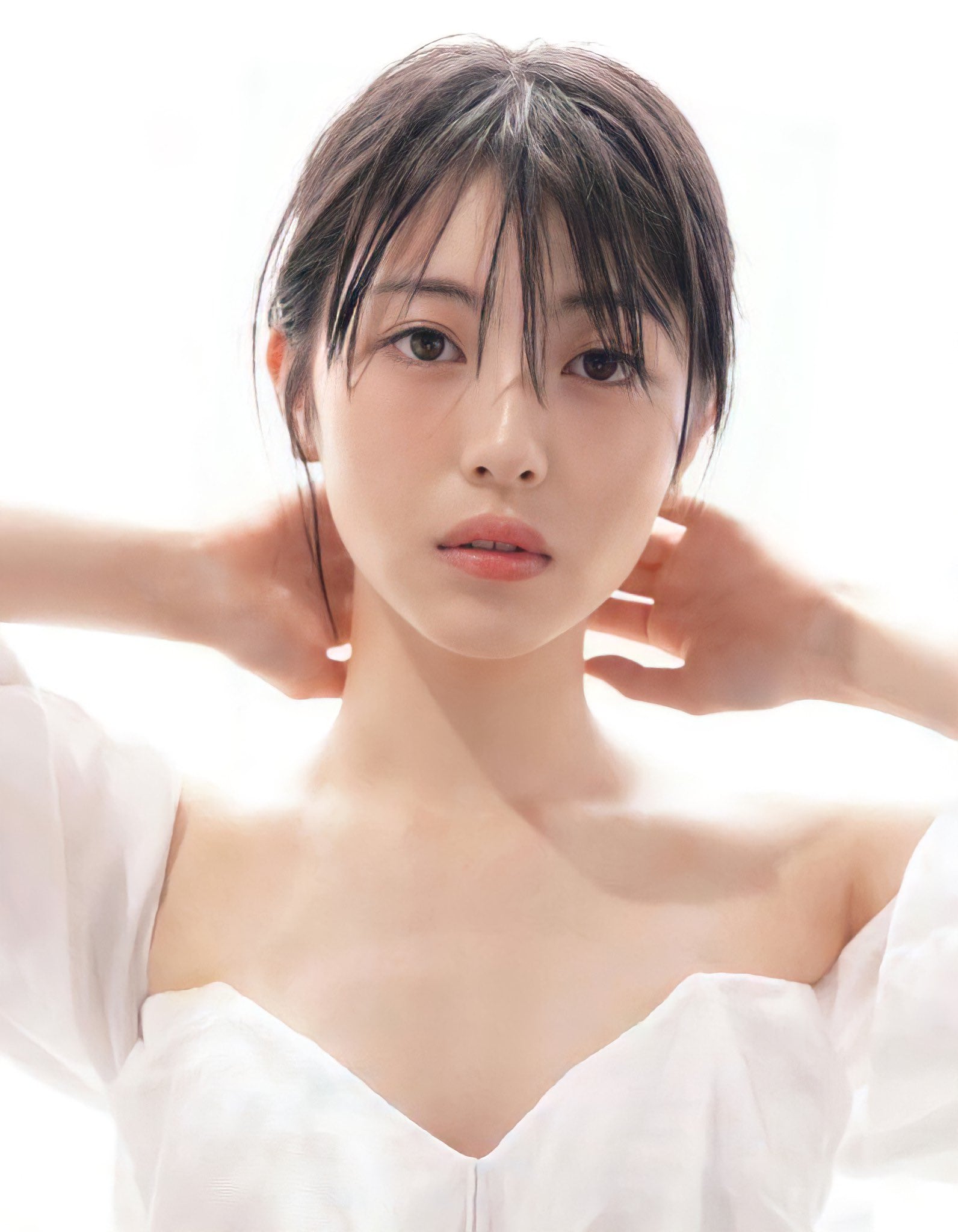 Minami Hamabe nude 3