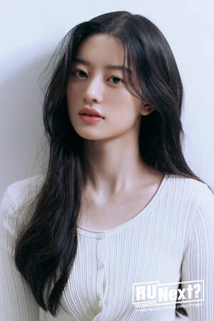 Minju Park nude 4