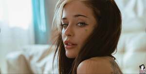 Minzi Wild nude 3