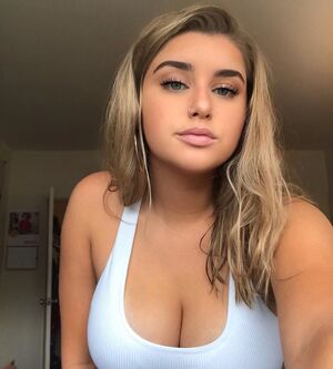 Miranda Jacklyn nude 6