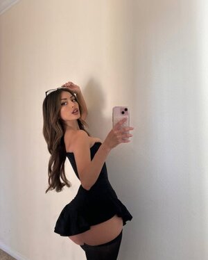 Miranda Raschell nude 11