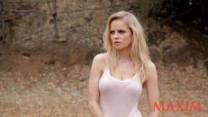 Mircea Monroe nude 11