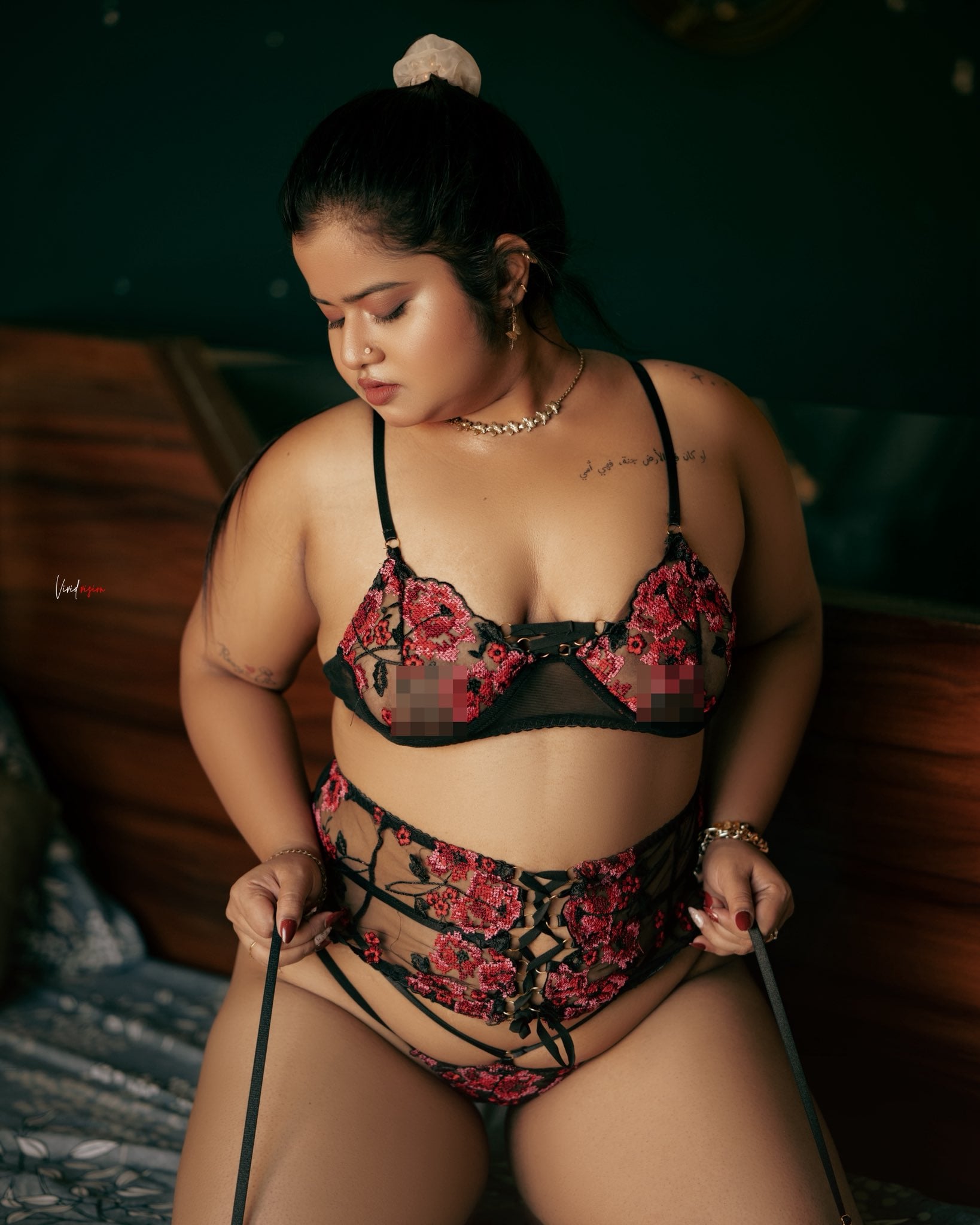 Mishka Di nude 12