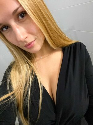 Miss Anastasia nude 11