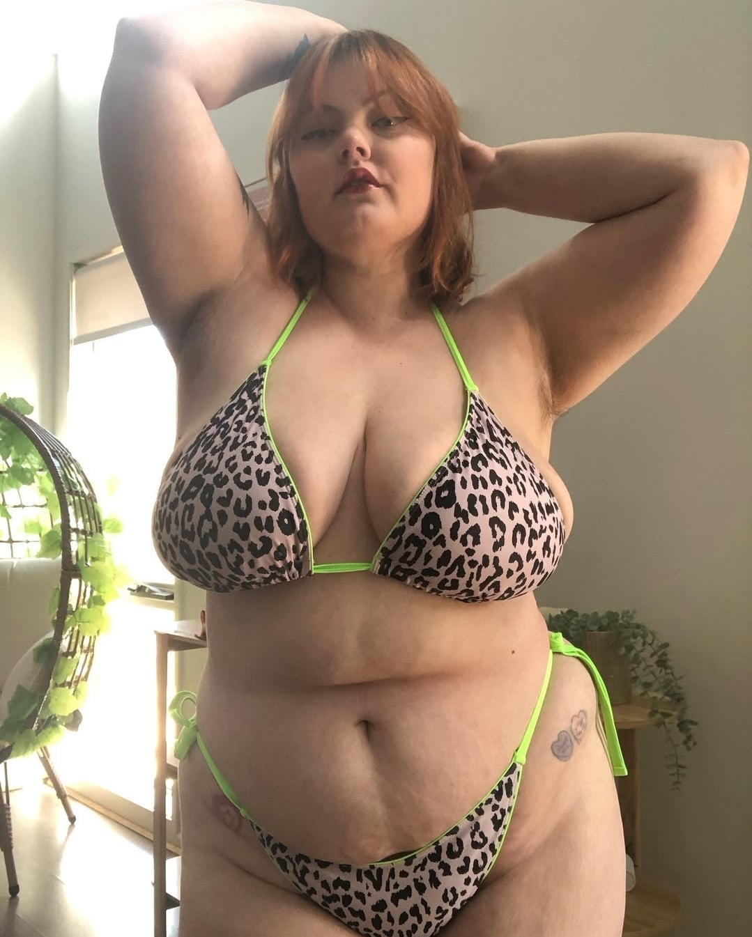 Miss Crispy nude 11