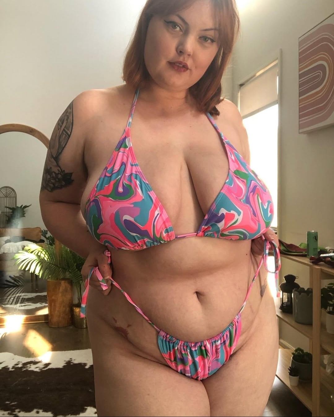 Miss Crispy nude 4