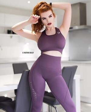 Miss Deadly Red nude 9