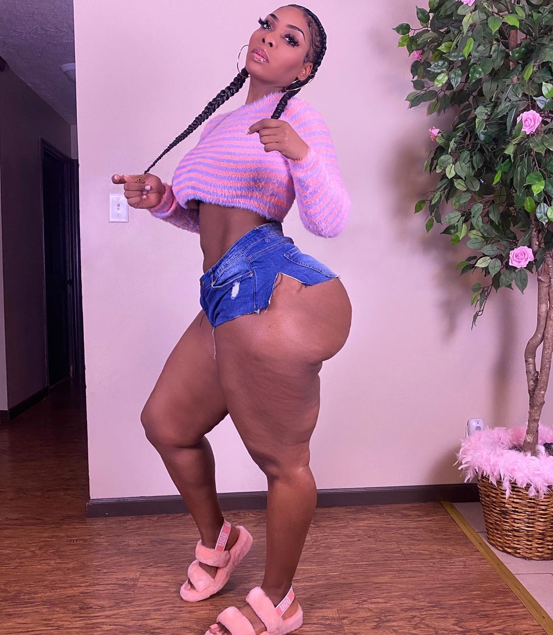 Miss Dridri nude 3
