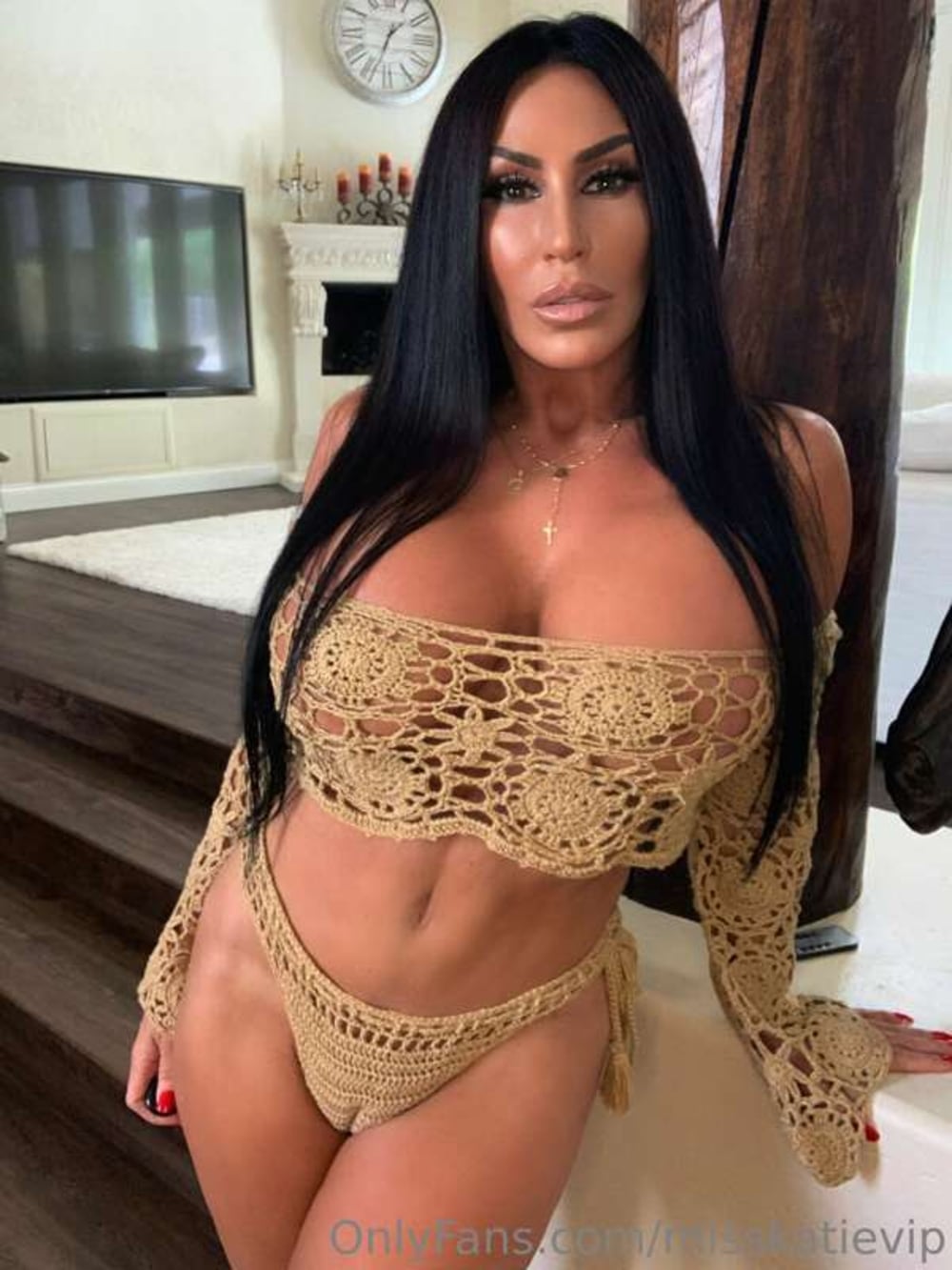 Miss Kate nude 10