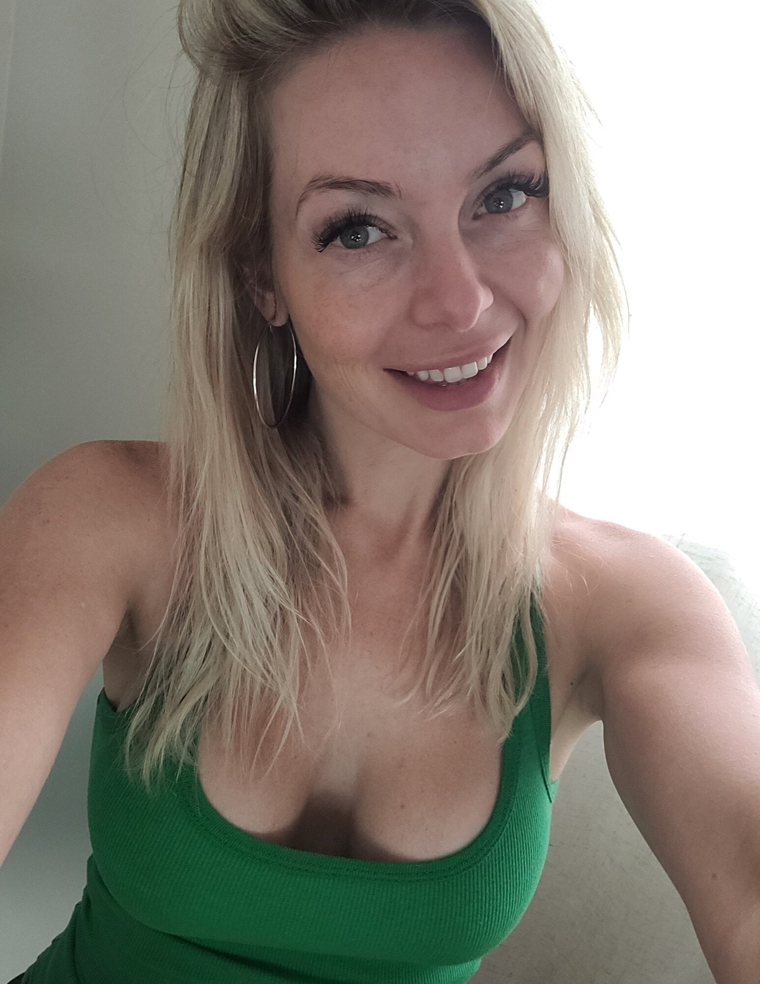 Missbehavin26 nude 8