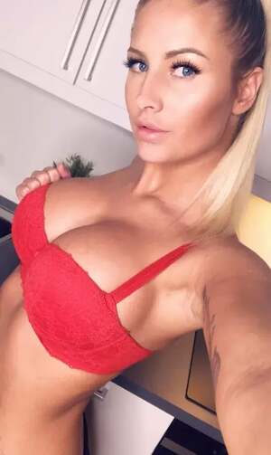 MissReca nude 10