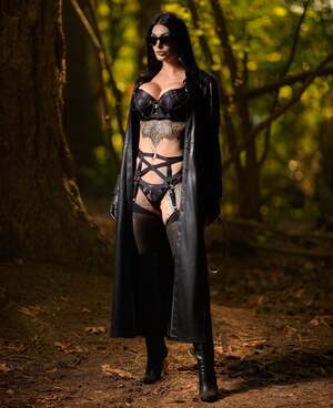 Mistress Damazonia nude 4