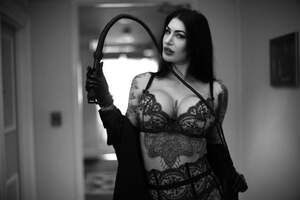 Mistress Damazonia nude 8