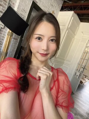Miu Shiramine nude 12