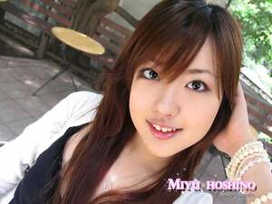 Miyu Hoshino nude 5