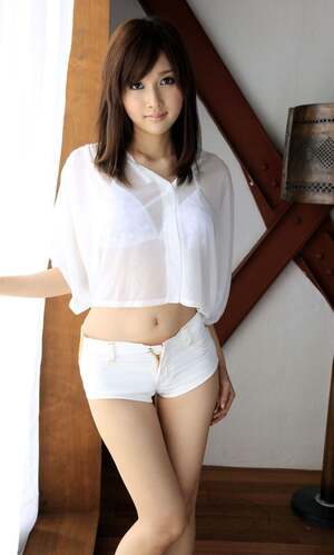 Mizuho Uehara nude 3