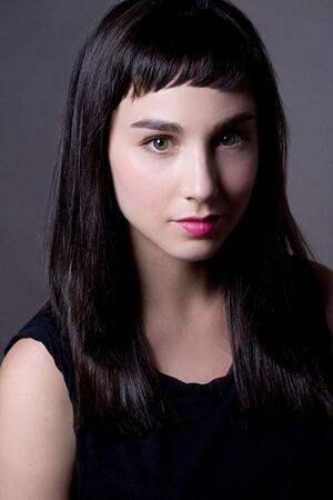 Molly Ephraim nude 8