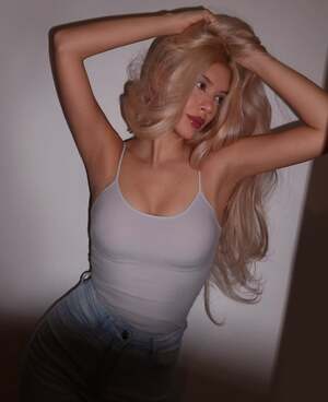 Molly Veselinova nude 10