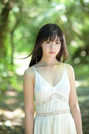 Momo Inoue nude 6