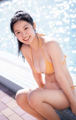Momo Iriki nude 3