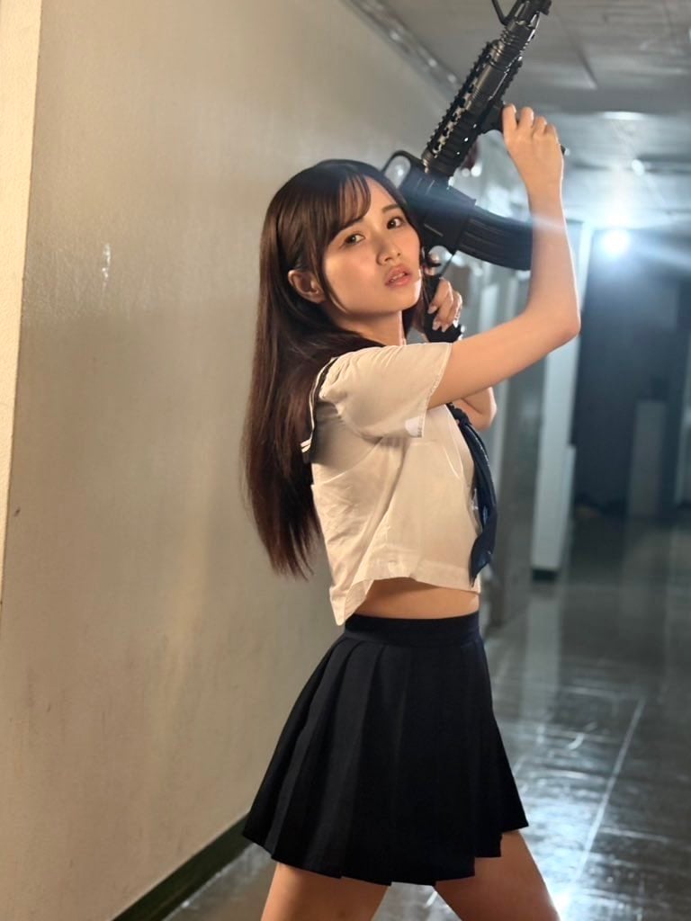 Momoka Izumi nude 2