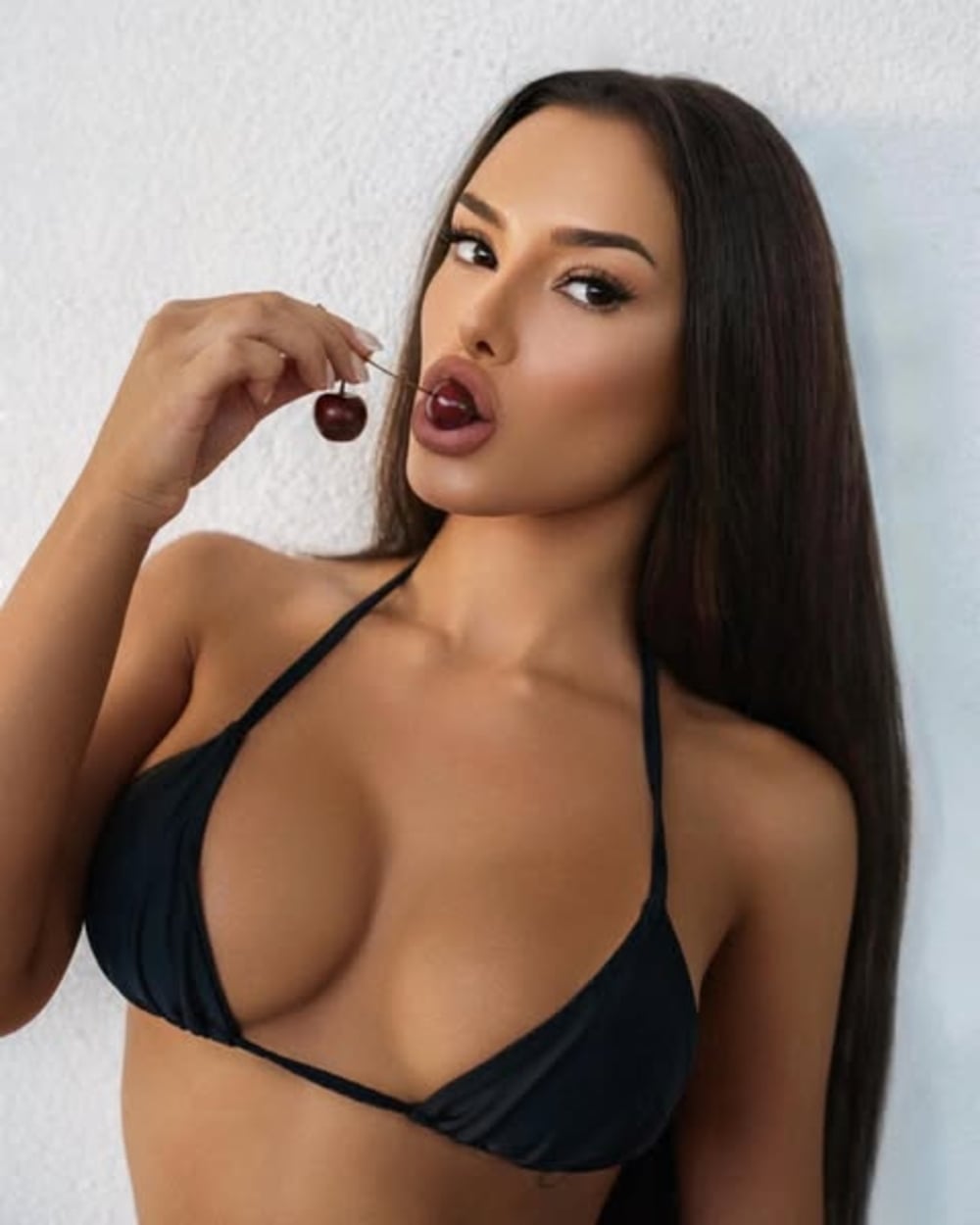 Monica Monnacika nude 5