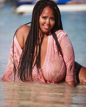 Monique Cooper nude 10
