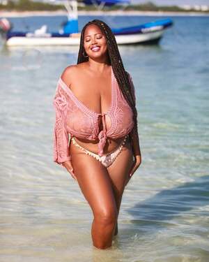 Monique Cooper nude 3
