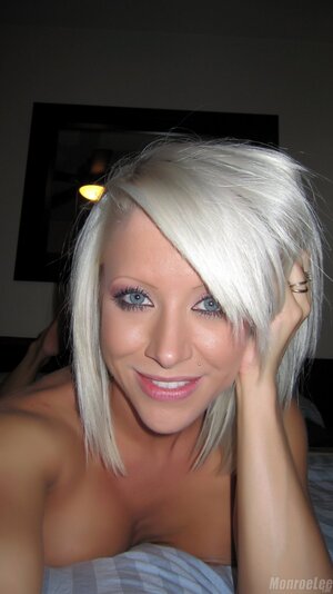 Monroe Lee nude 3