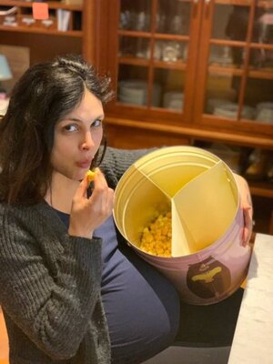 Morena Baccarin nude 10