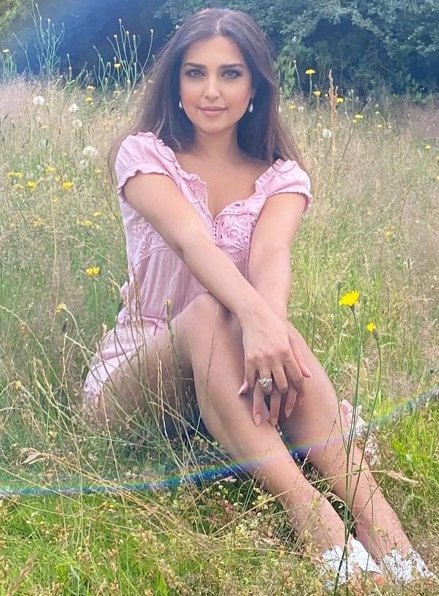 Mozhdah Jamalzadah nude 3