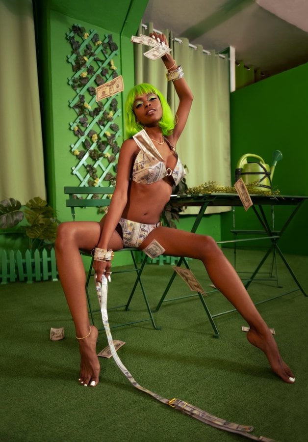 Muse Naadia nude 9