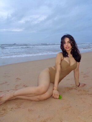 Muskan Karia nude 7