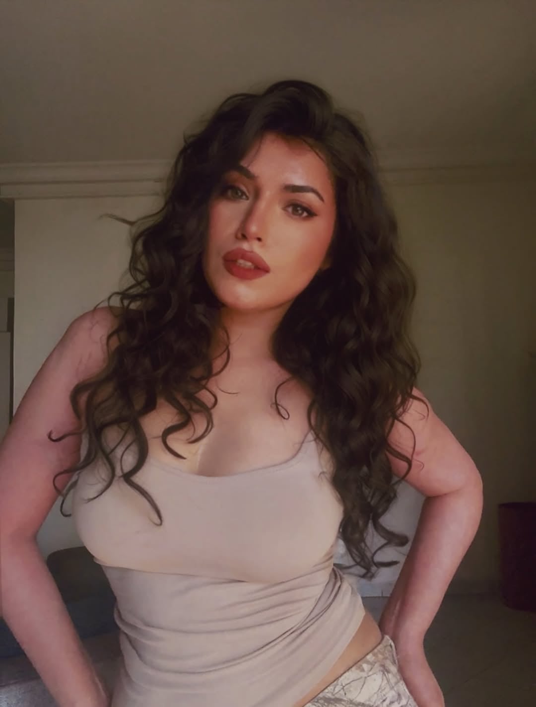 Naaz Khan nude 10