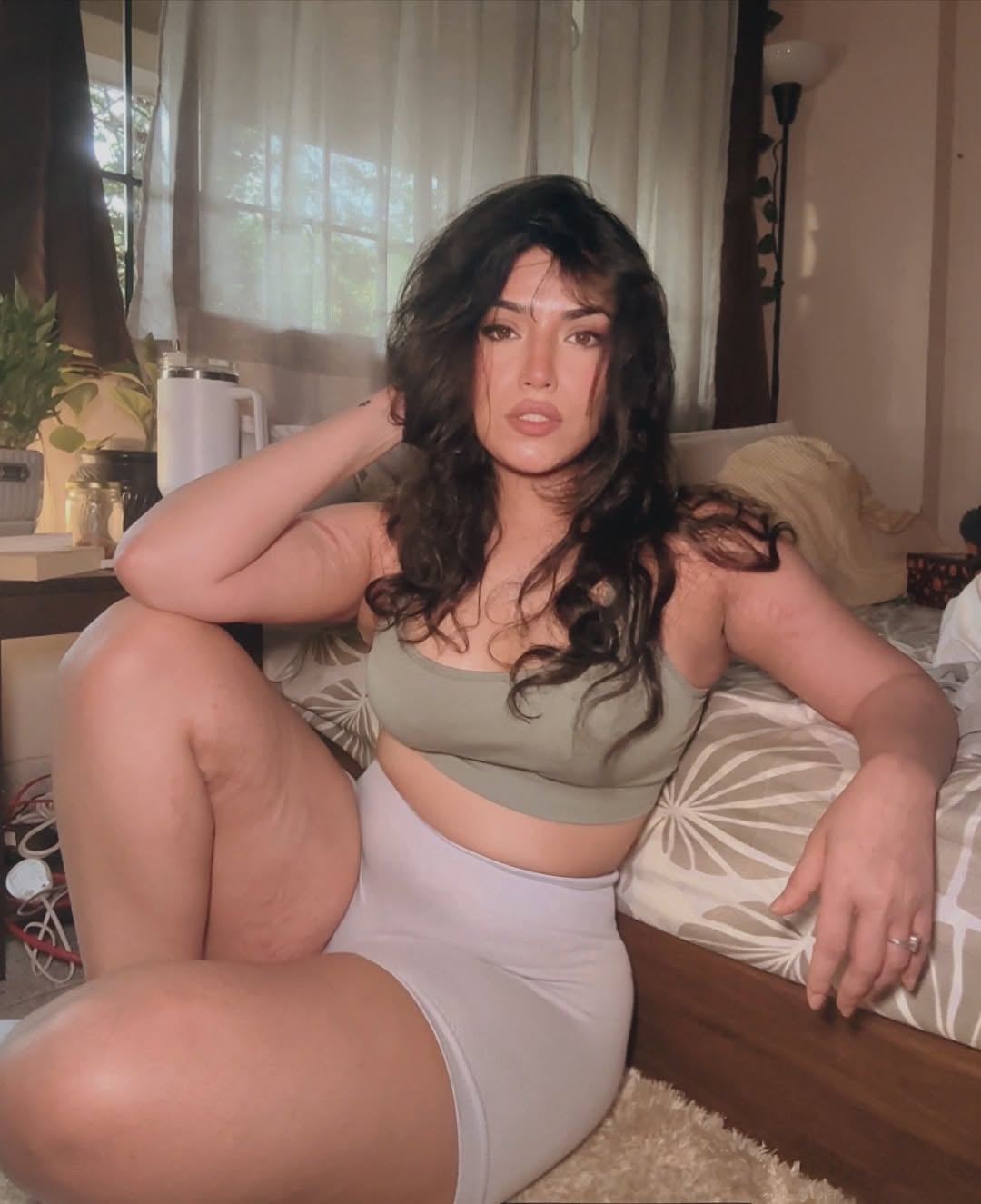 Naaz Khan nude 4