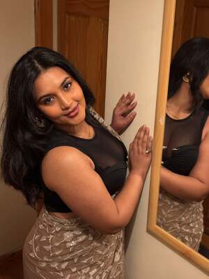 Nafi Shah Zaman nude 7