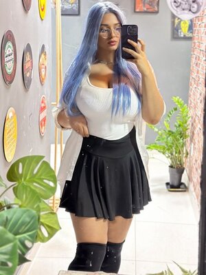 Nallinha nude 4