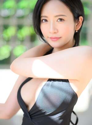 Nami Okimiya nude 9