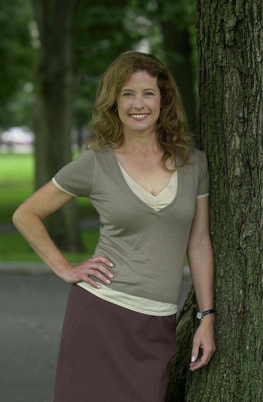 Nancy Travis nude 2