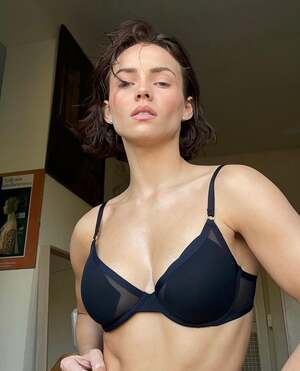 Nanette Orellana nude 3