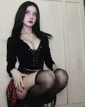 Nao Esparragoza nude 2
