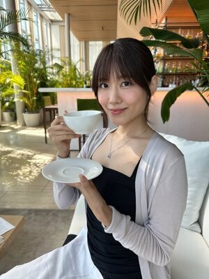 Nao Jinguji nude 12